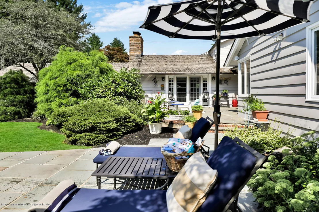 Photo of 548 Ridge Road Road