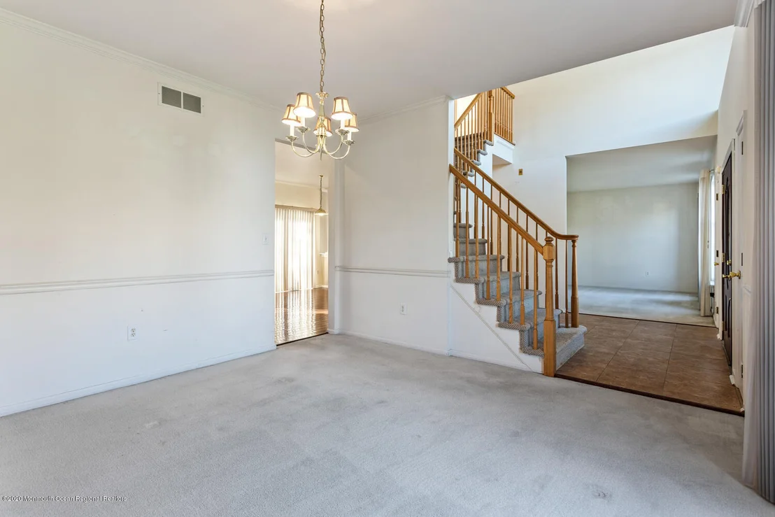 Photo of 11 Hardwood Drive