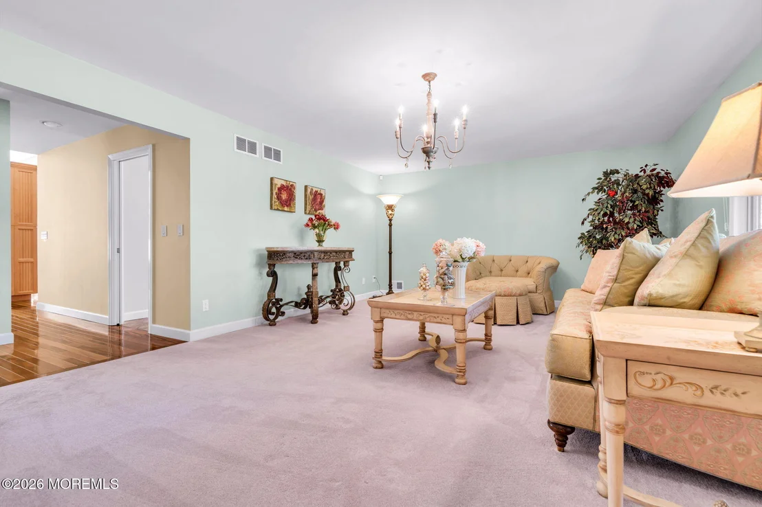 Photo of 819 Harmony Road