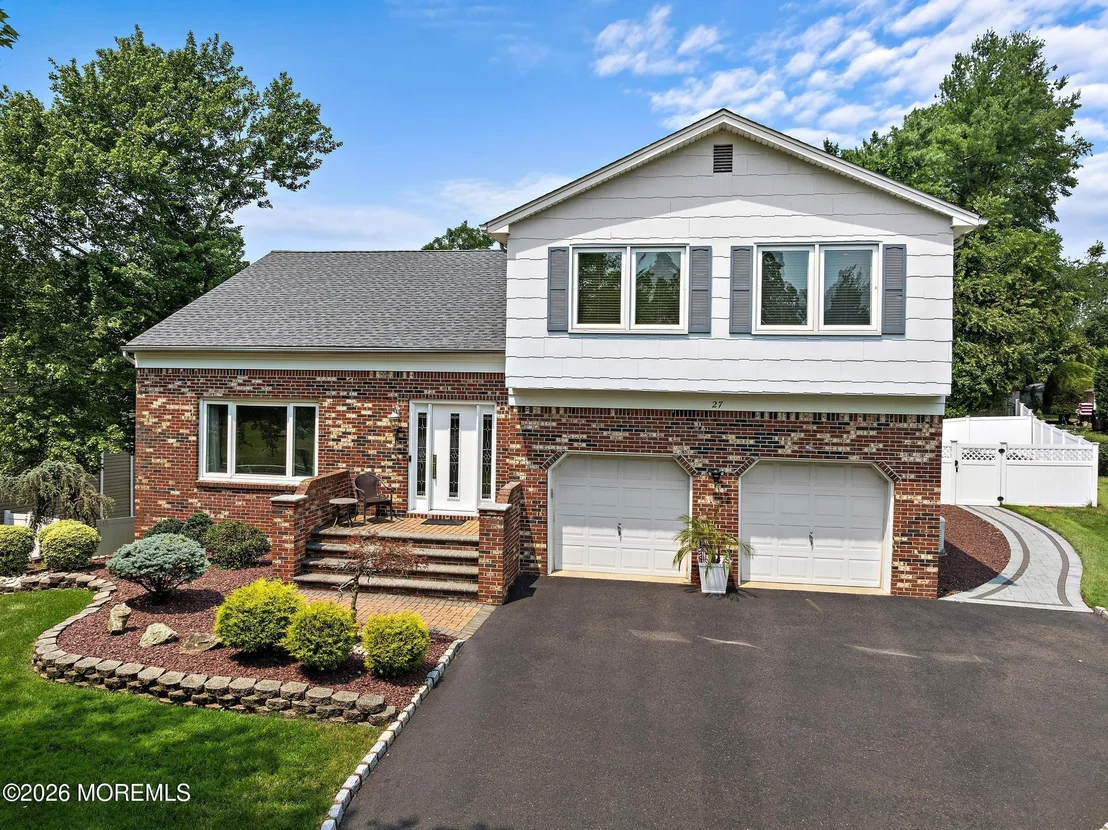 Photo of 27 Tracy Drive