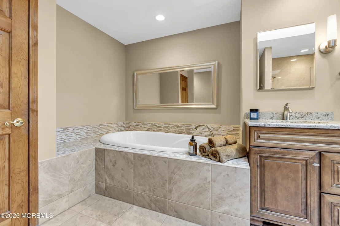 Photo of 560 Midwood Drive