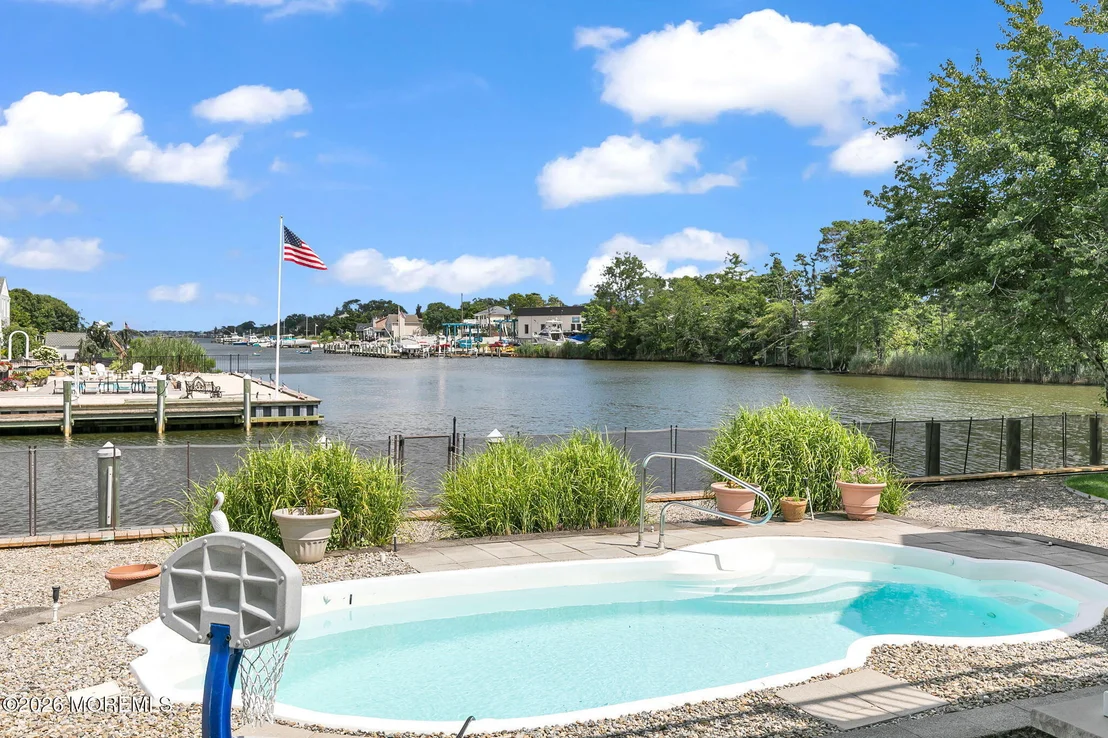 Photo of 1 Acapulco Drive