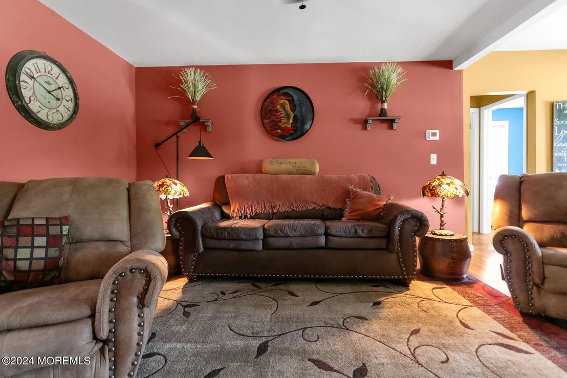 Photo of 63 Leonard Avenue