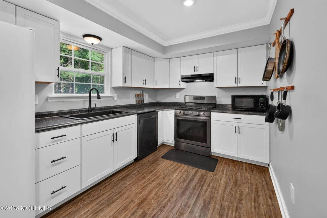 Photo of 370 Elm Lane