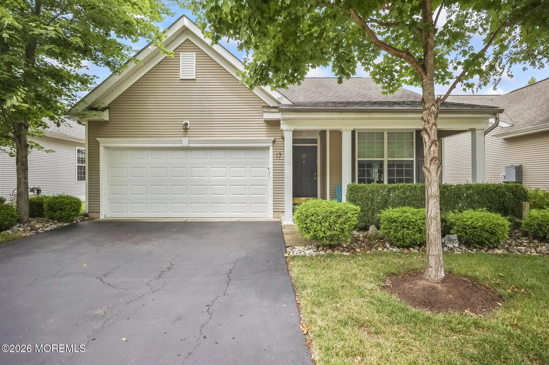 Photo of 17 Silver Charm Road