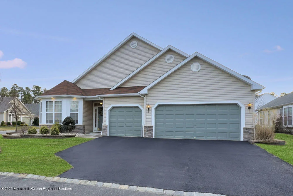 Photo of 1 Woodview Drive