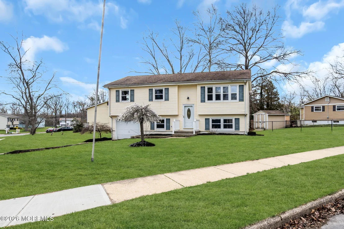 Photo of 7 Spruce Terrace