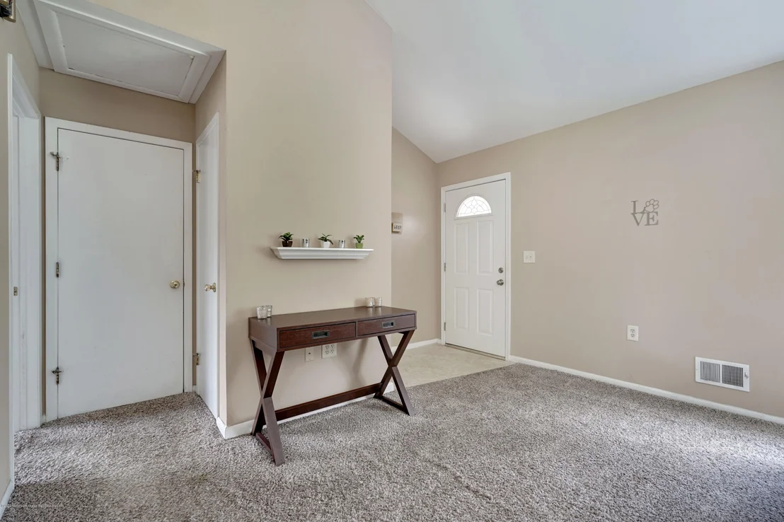 Photo of 2 Chickasaw Drive