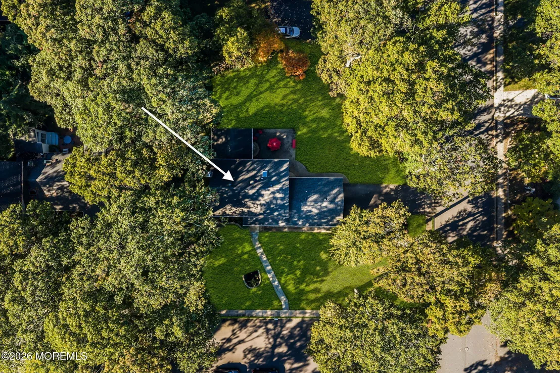 Photo of 17 Horicon Drive