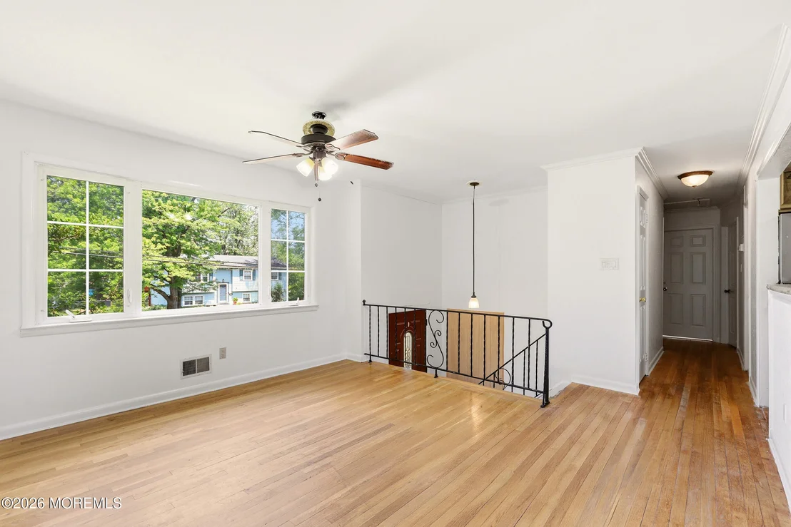 Photo of 5 Dogwood Drive