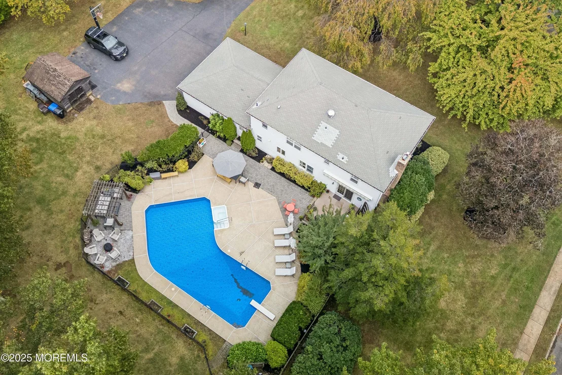 Photo of 16 Hickory Lane