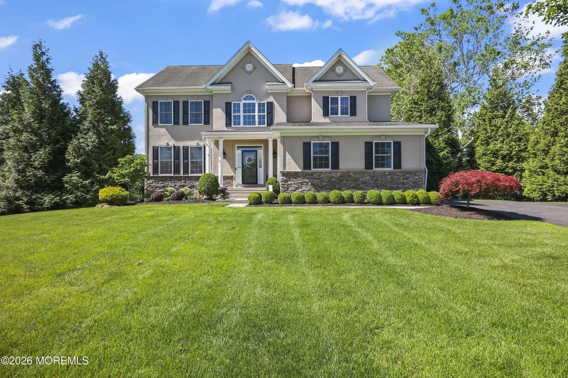Photo of 14 Whispering Grove Boulevard