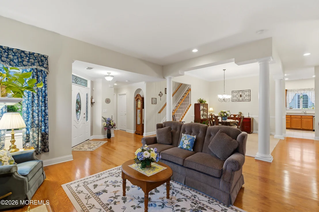 Photo of 61 Avalon Way