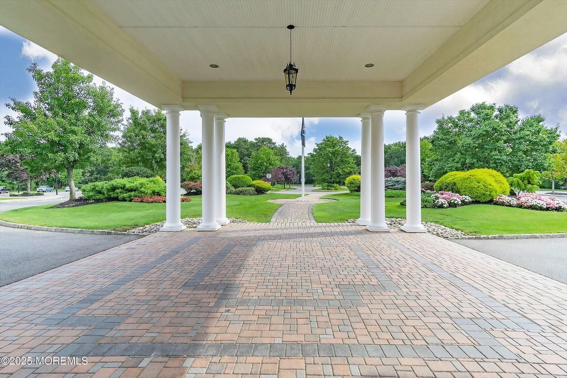 Photo of 3 Spring Lake Boulevard