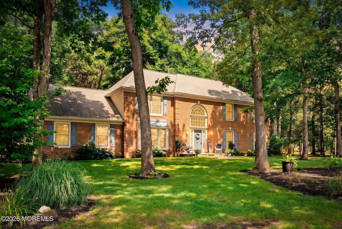 Photo of 4 Pine Tree Drive
