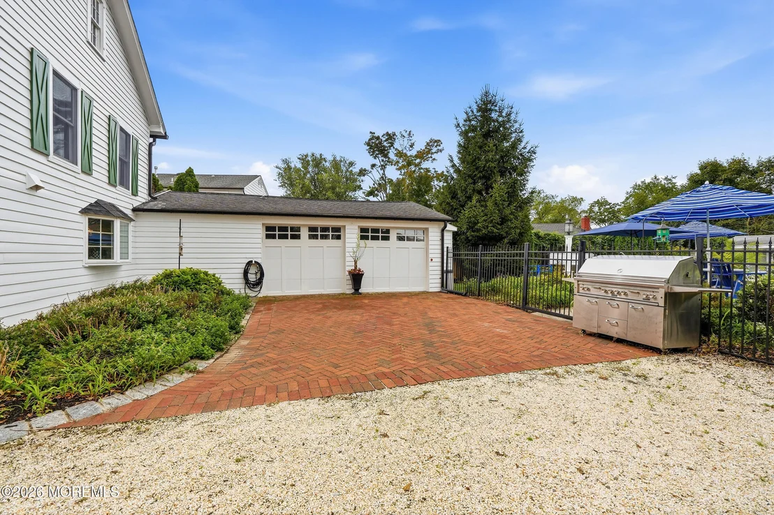 Photo of 48 Hedge Drive