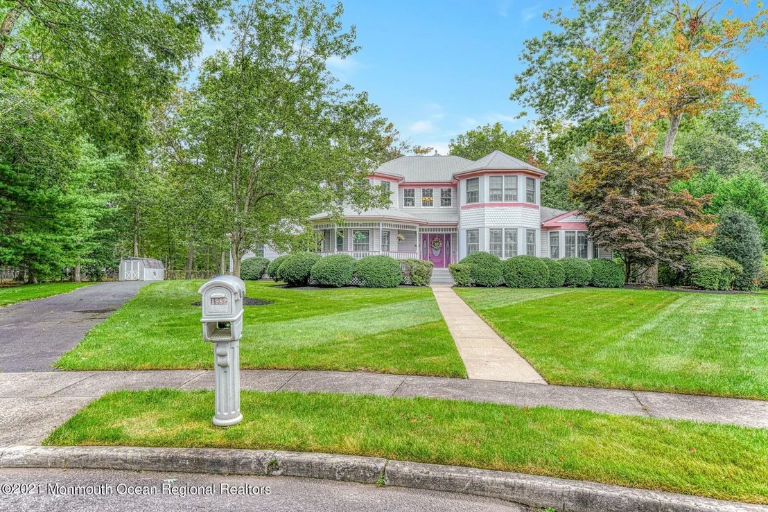 Photo of 1982 Leonard Drive