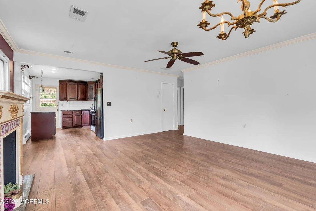 Photo of 75 Columbine Circle