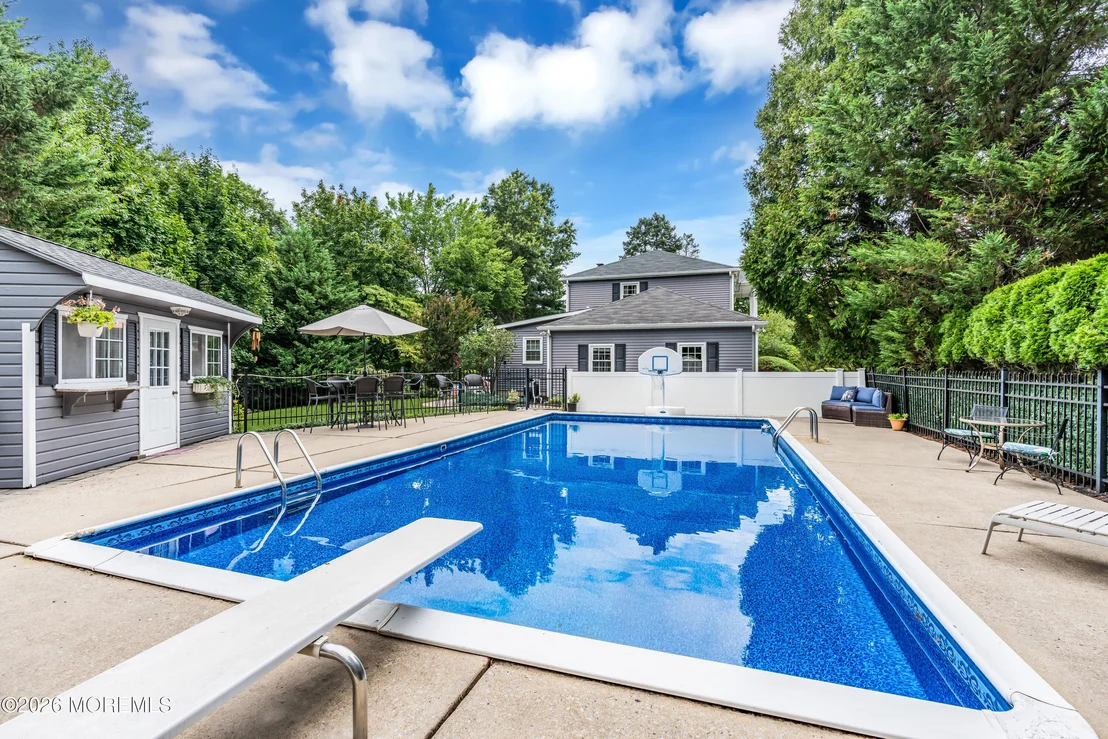 Photo of 1 Cherry Hill Road