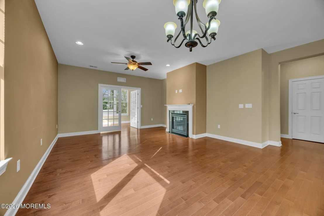 Photo of 37 Kingston Drive