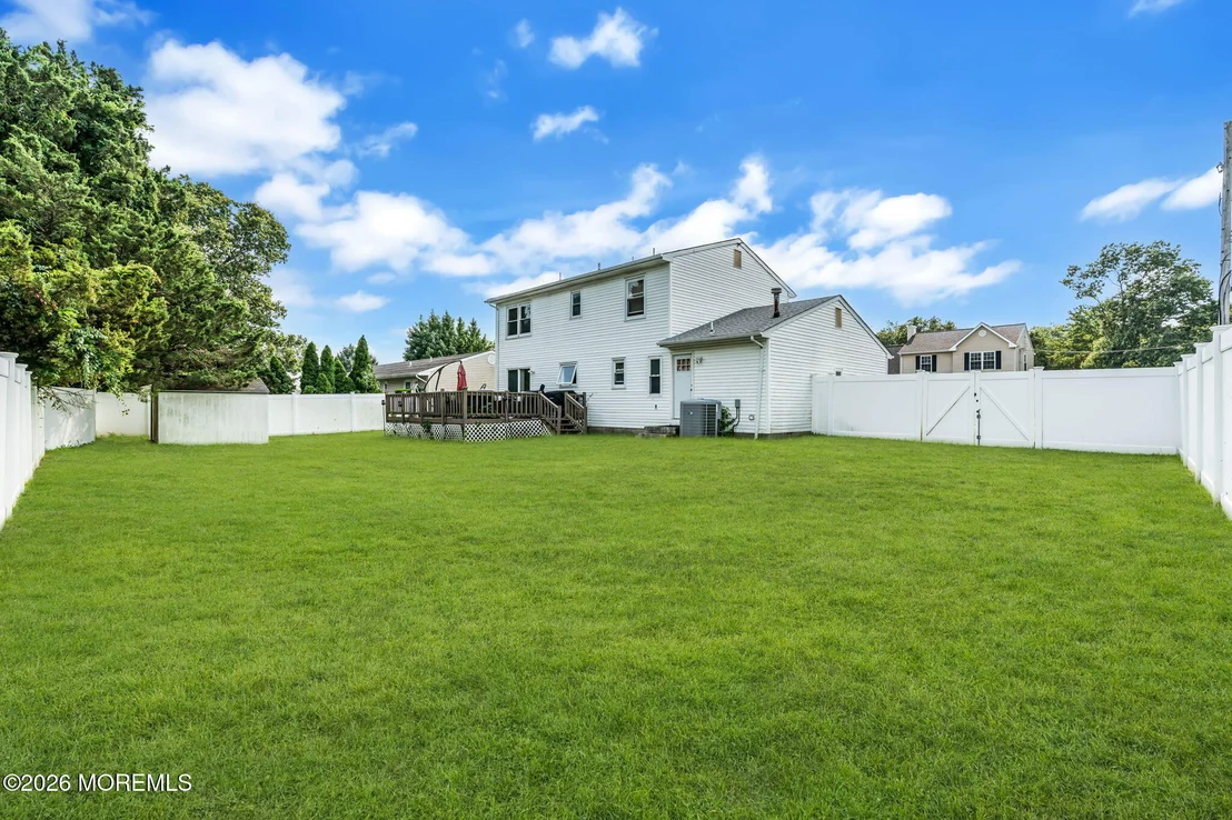 Photo of 390 Mamie Drive
