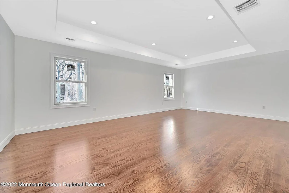 Photo of 23 Willow Avenue