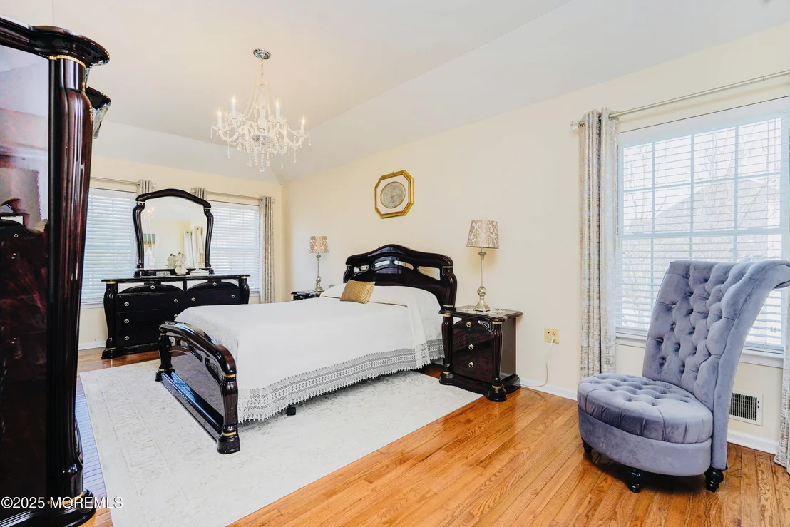 Photo of 19 Summerhill Avenue