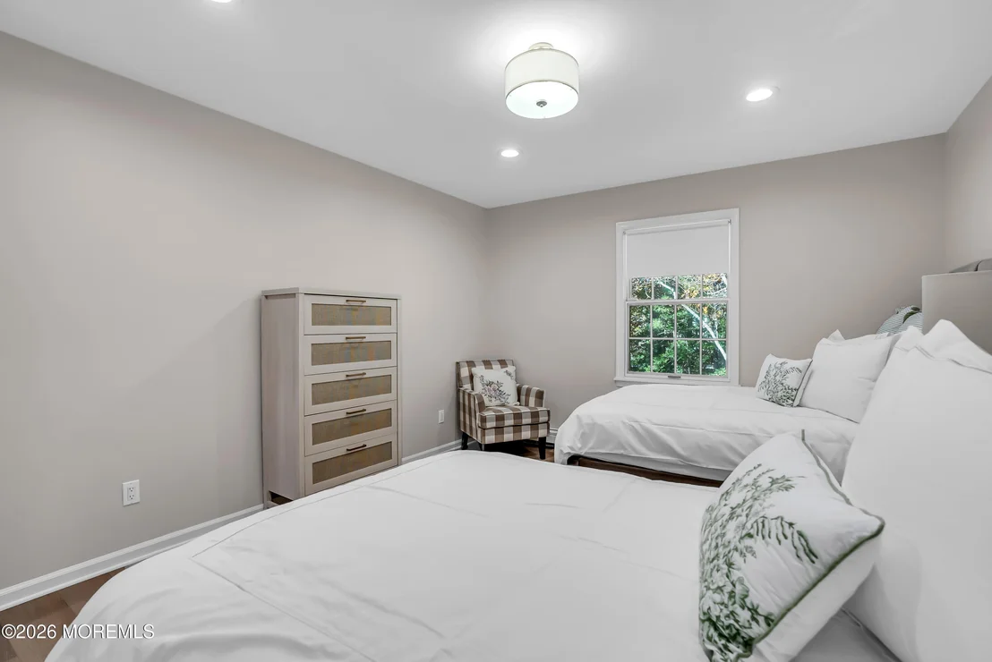 Photo of 49 Grand Boulevard