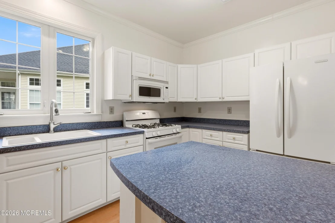 Photo of 33 Valley Stream Place
