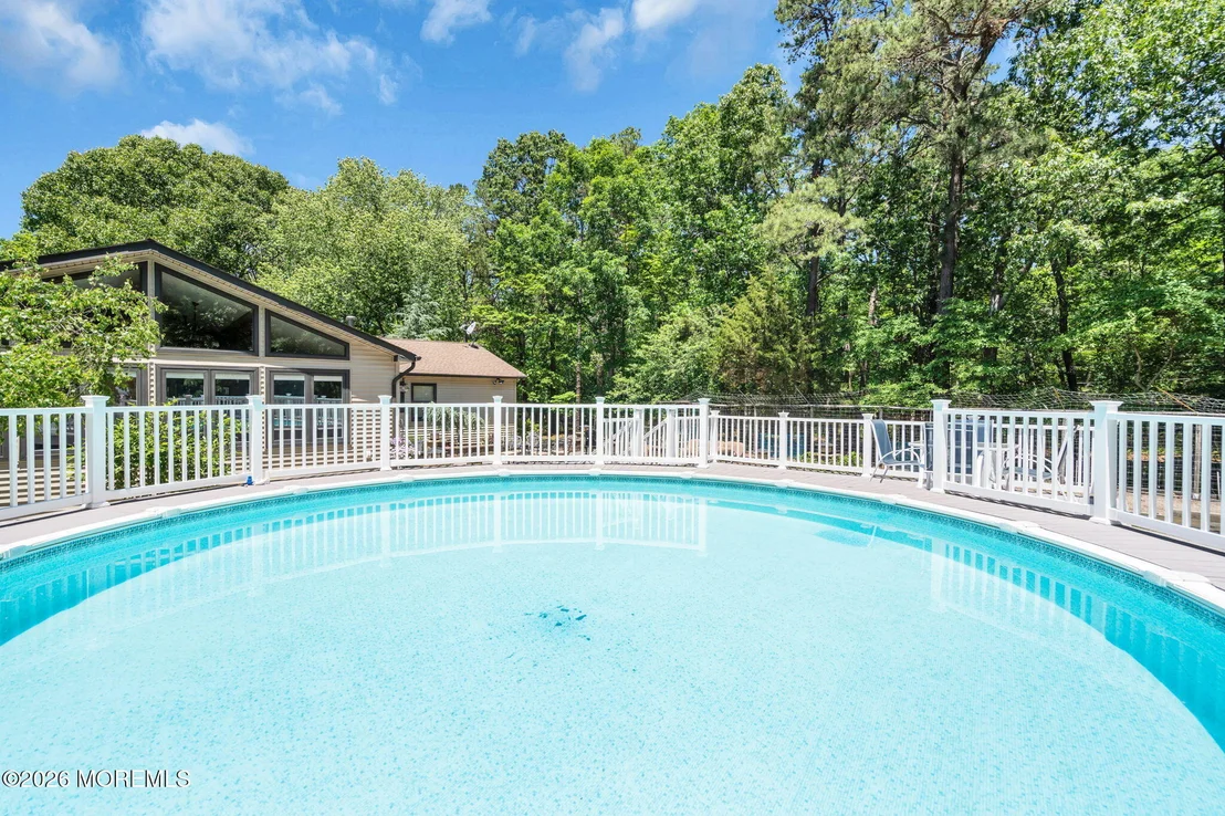 Photo of 819 Harmony Road