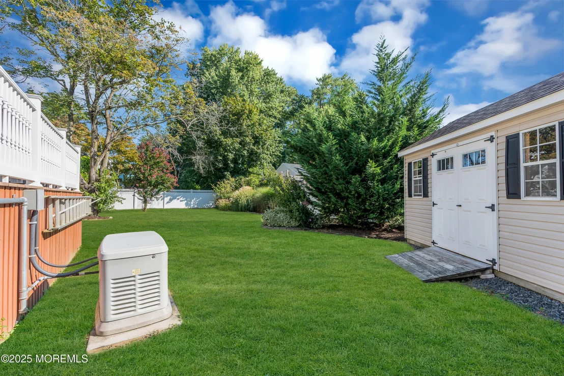 Photo of 818 Arthur Drive