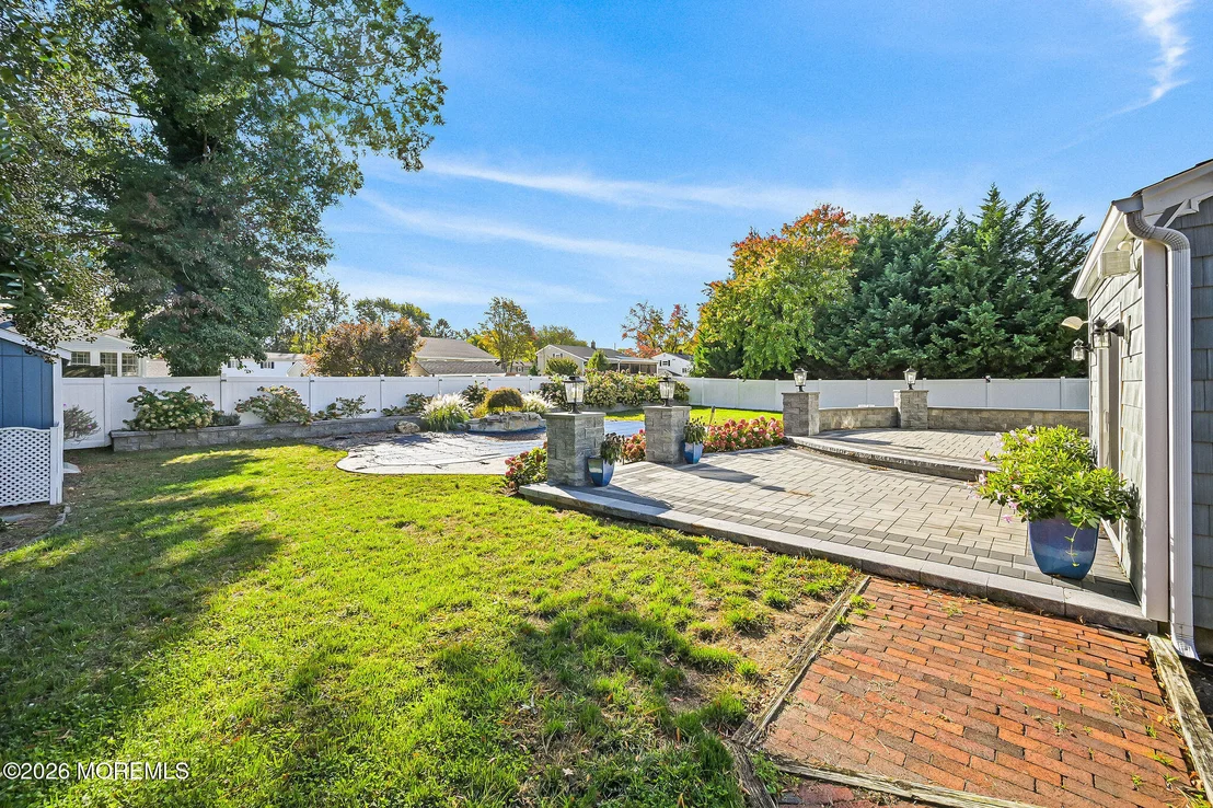 Photo of 12 Tanglewood Road