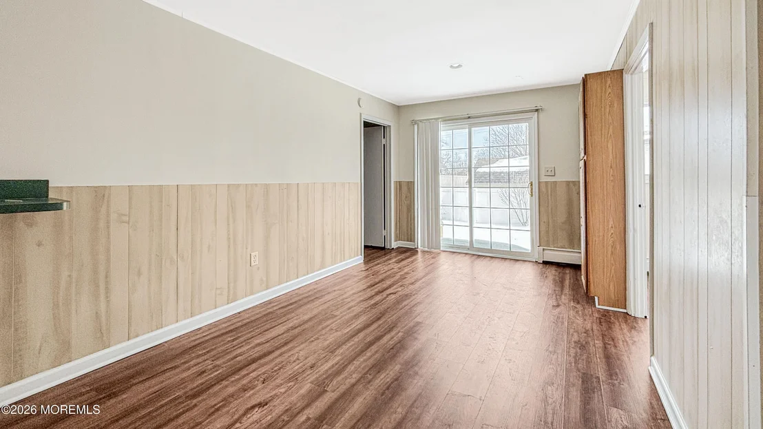 Photo of 385 Delaware Drive