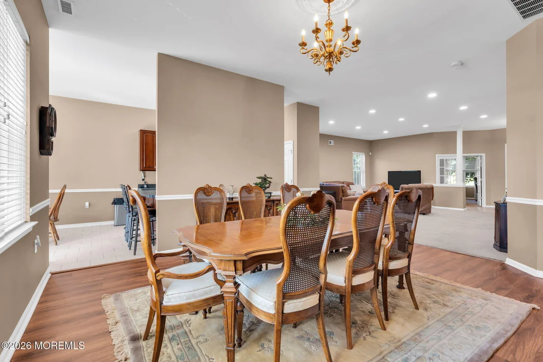 Photo of 1 Turnberry Place