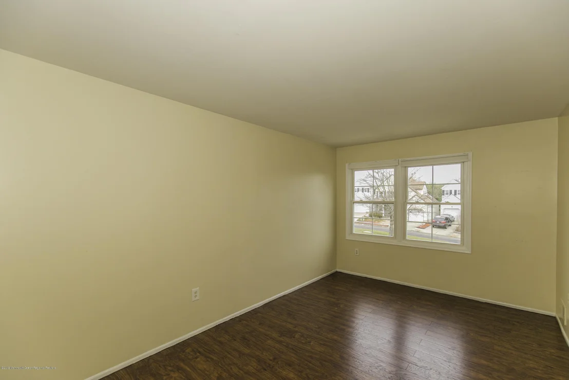 Photo of 58 Oak Knoll Drive
