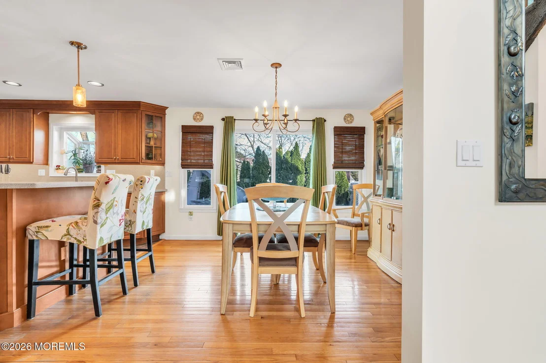 Photo of 475 Admiral Road
