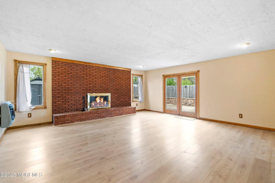 Photo of 212 Kingsley Road