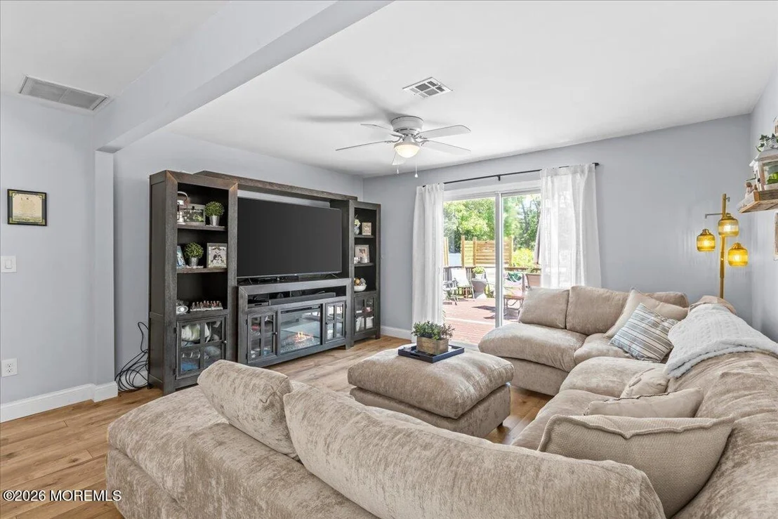 Photo of 2115 Pineview Road