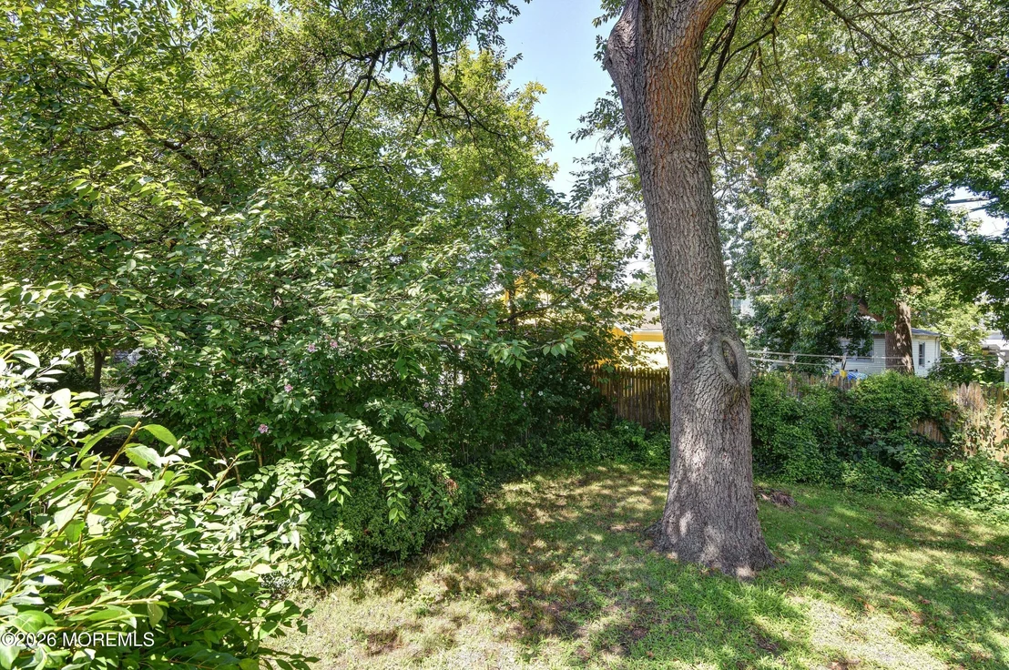 Photo of 753 Lorraine Drive