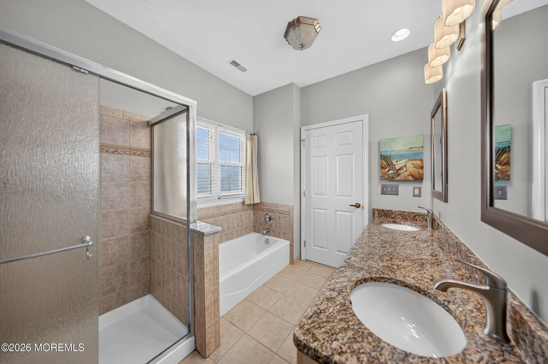 Photo of 6 Doral Way