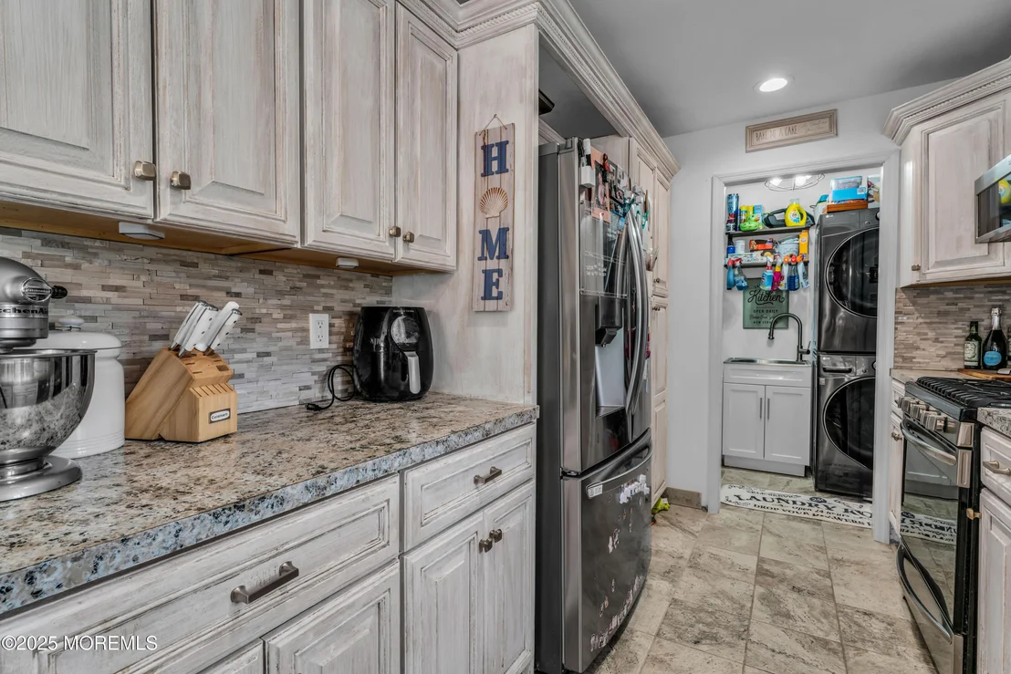 Photo of 202 Orangewood Drive