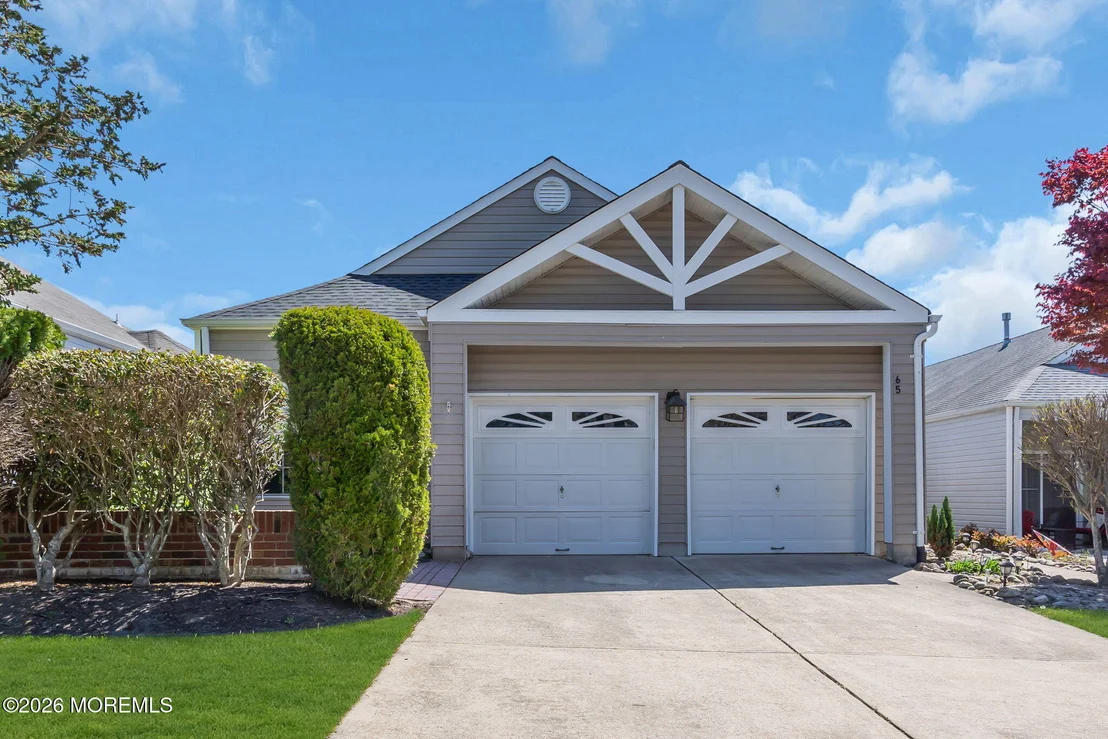 Photo of 65 Summerhill Drive