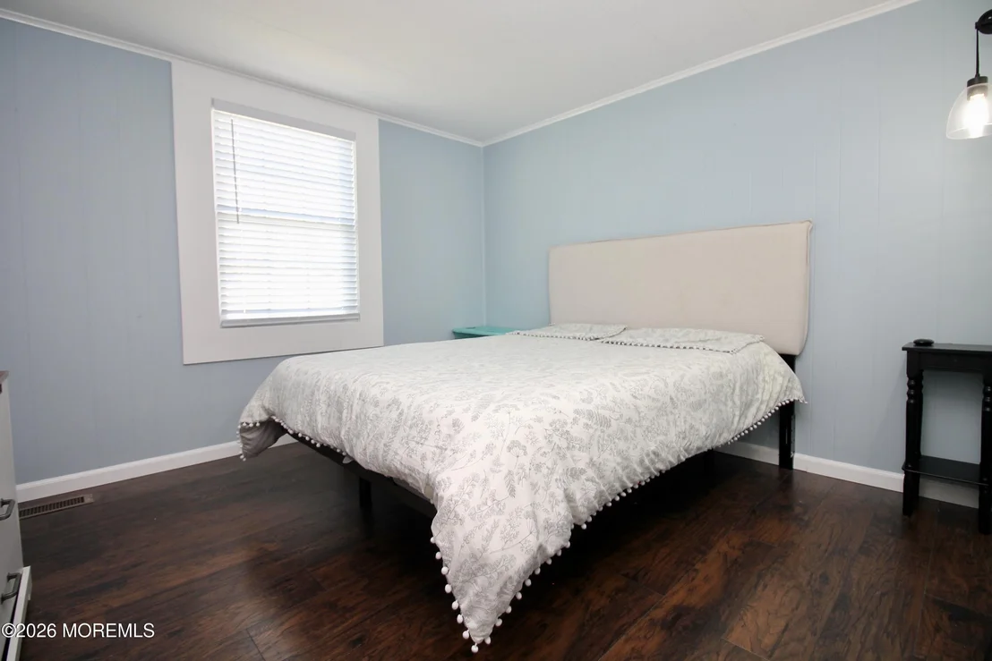 Photo of 562 Sara Drive