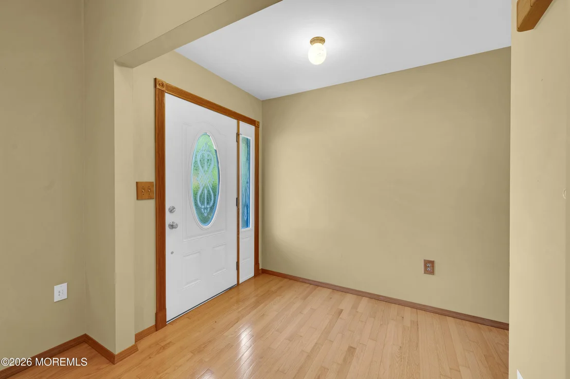 Photo of 718 Auth Avenue