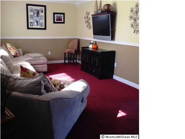 Photo of 838 Columbus Drive