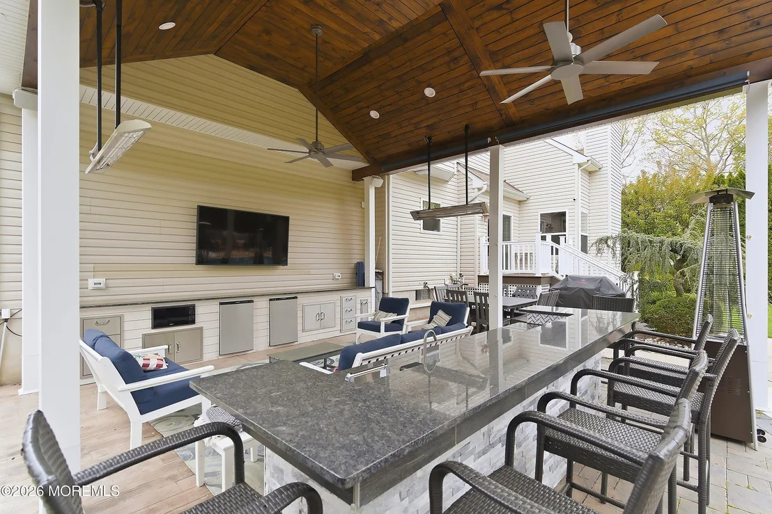 Photo of 8 Arboretum Drive
