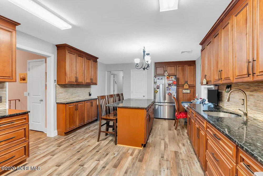 Photo of 413 Brewers Bridge Road