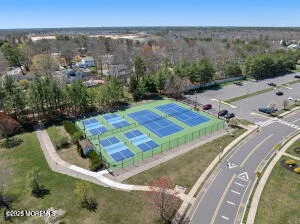 Photo of 74 Pond View Circle