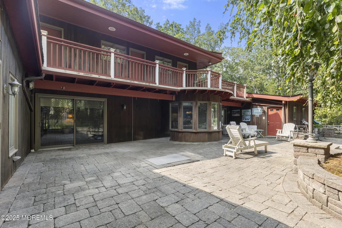 Photo of 780 Green Valley Road