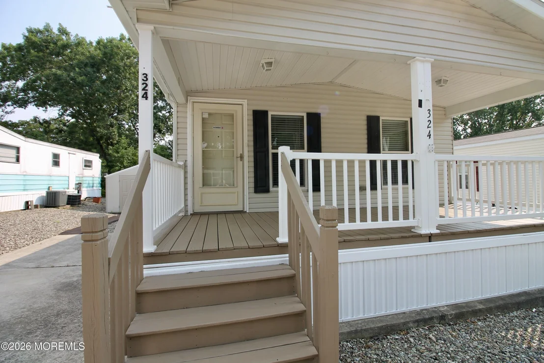 Photo of 324 Roberts Road